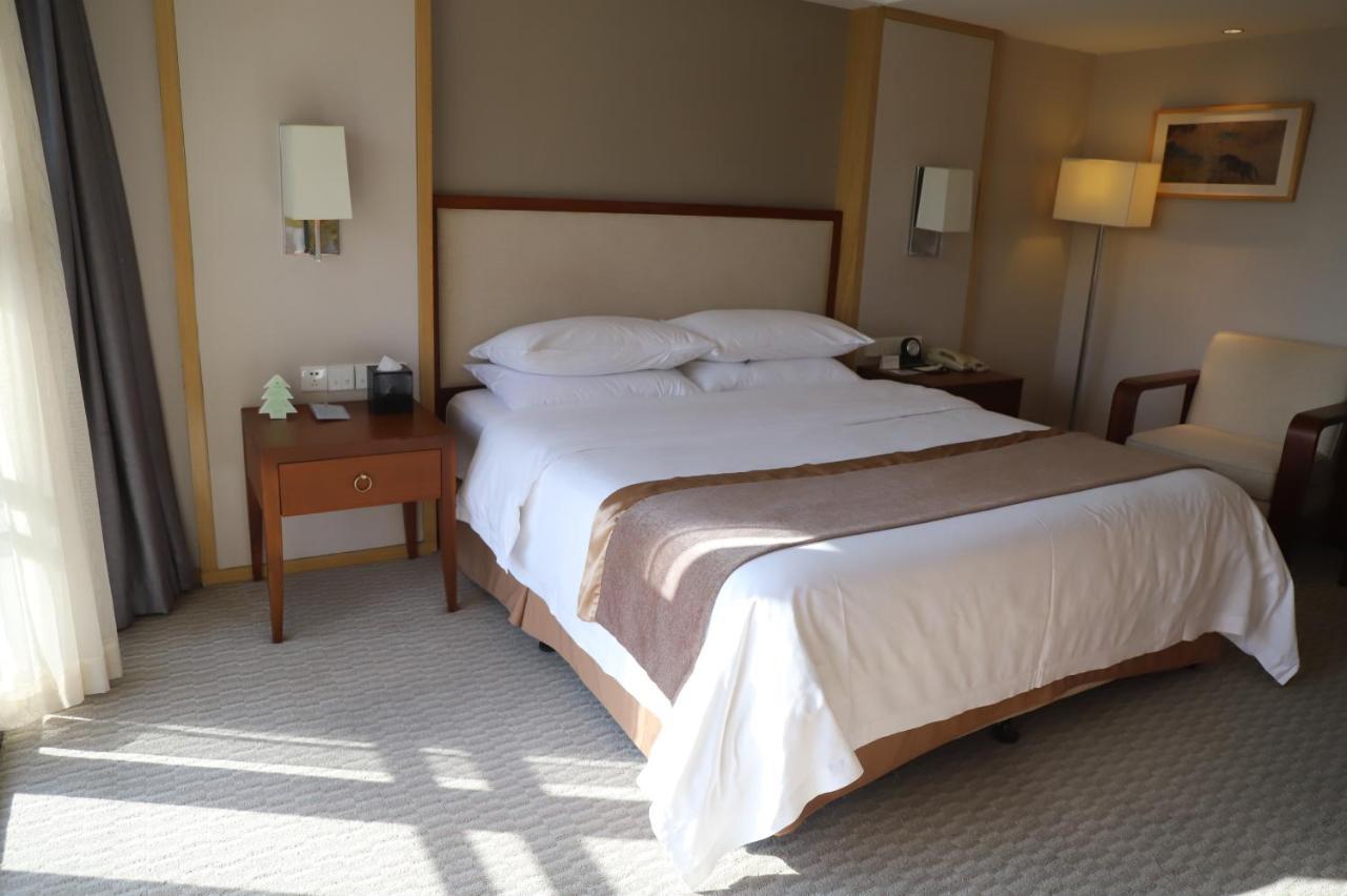 Jinling Riverside Hotel Nanking Buitenkant foto