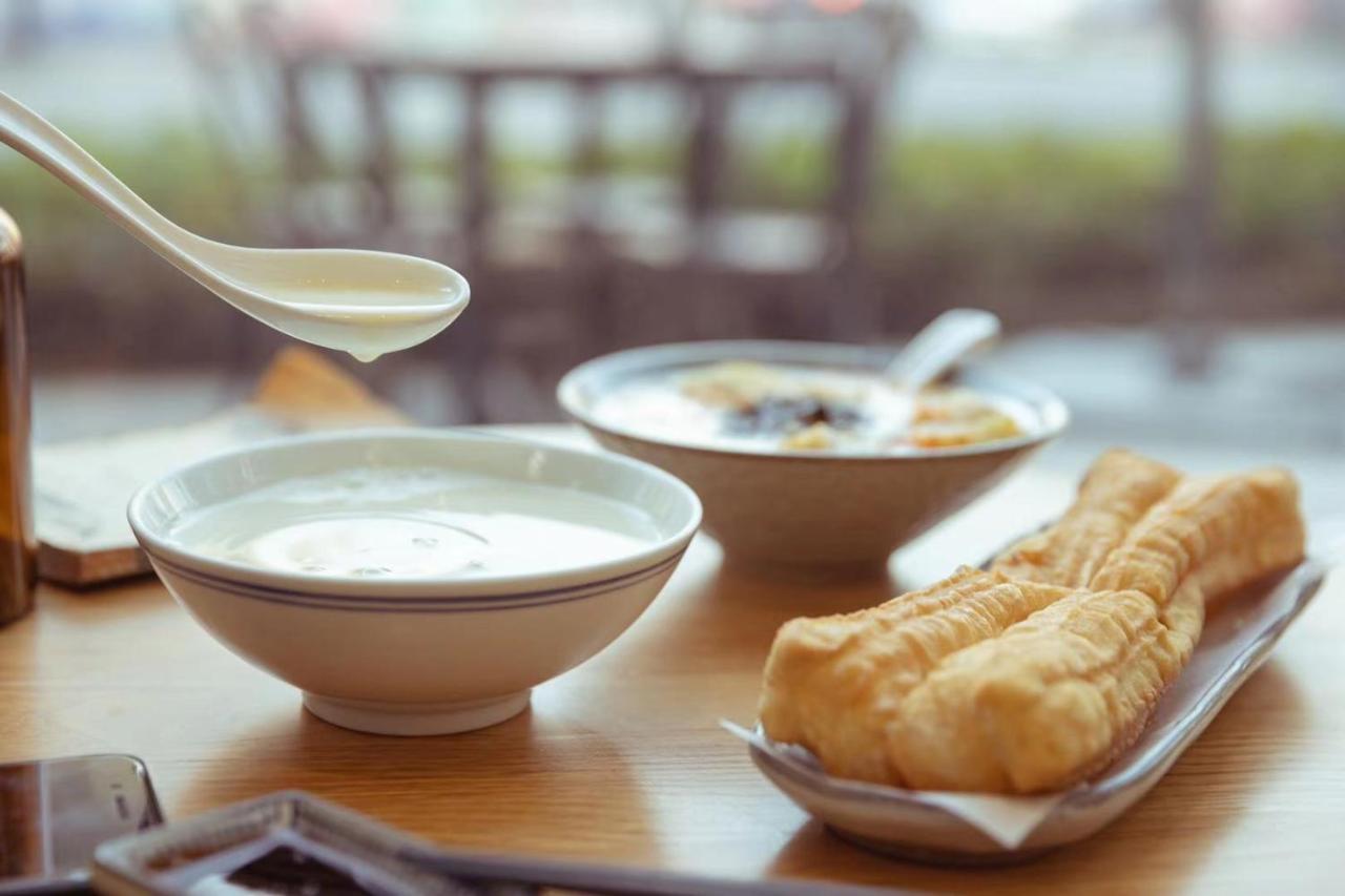 Jinling Riverside Hotel Nanking Buitenkant foto